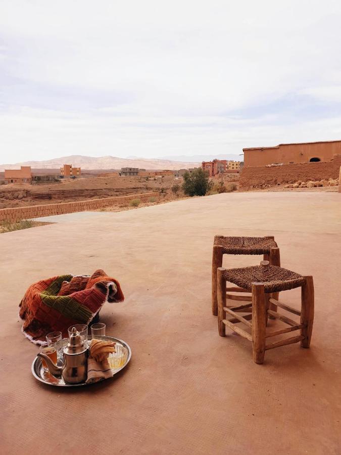 Maison D'Hotes Izza Kelaat-M'Gouna Exterior foto