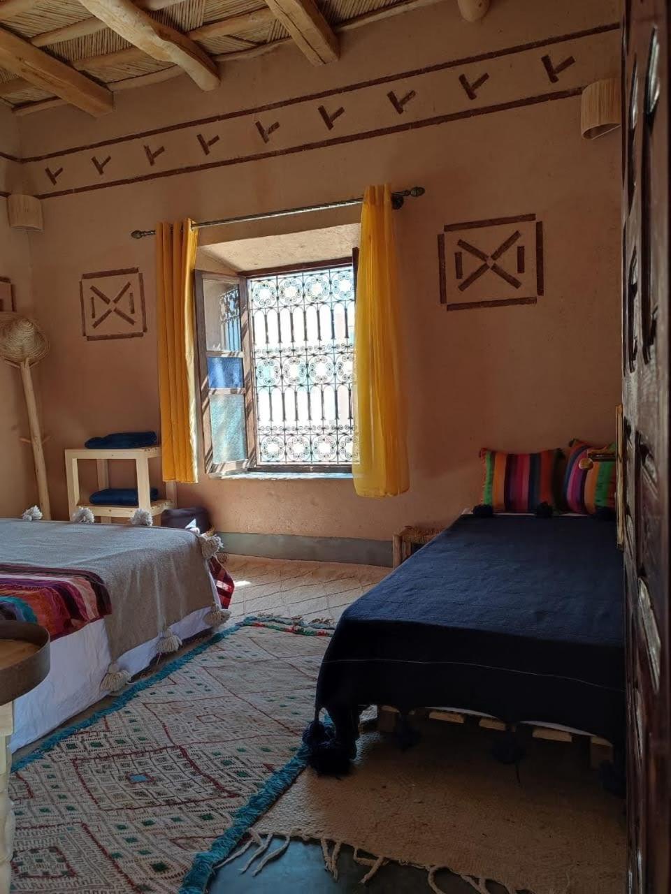 Maison D'Hotes Izza Kelaat-M'Gouna Exterior foto