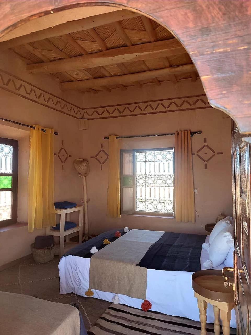 Maison D'Hotes Izza Kelaat-M'Gouna Exterior foto
