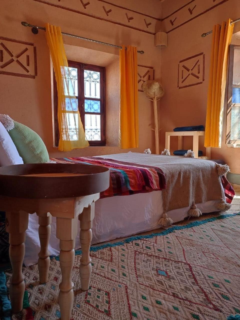 Maison D'Hotes Izza Kelaat-M'Gouna Exterior foto